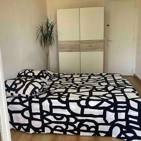 Flat Air Conditioning 4 People Near Stadium * Marseilles